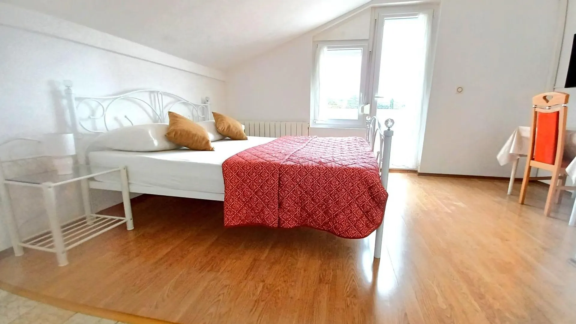 Guesthouse Cecilia 2 Malinska Croazia
