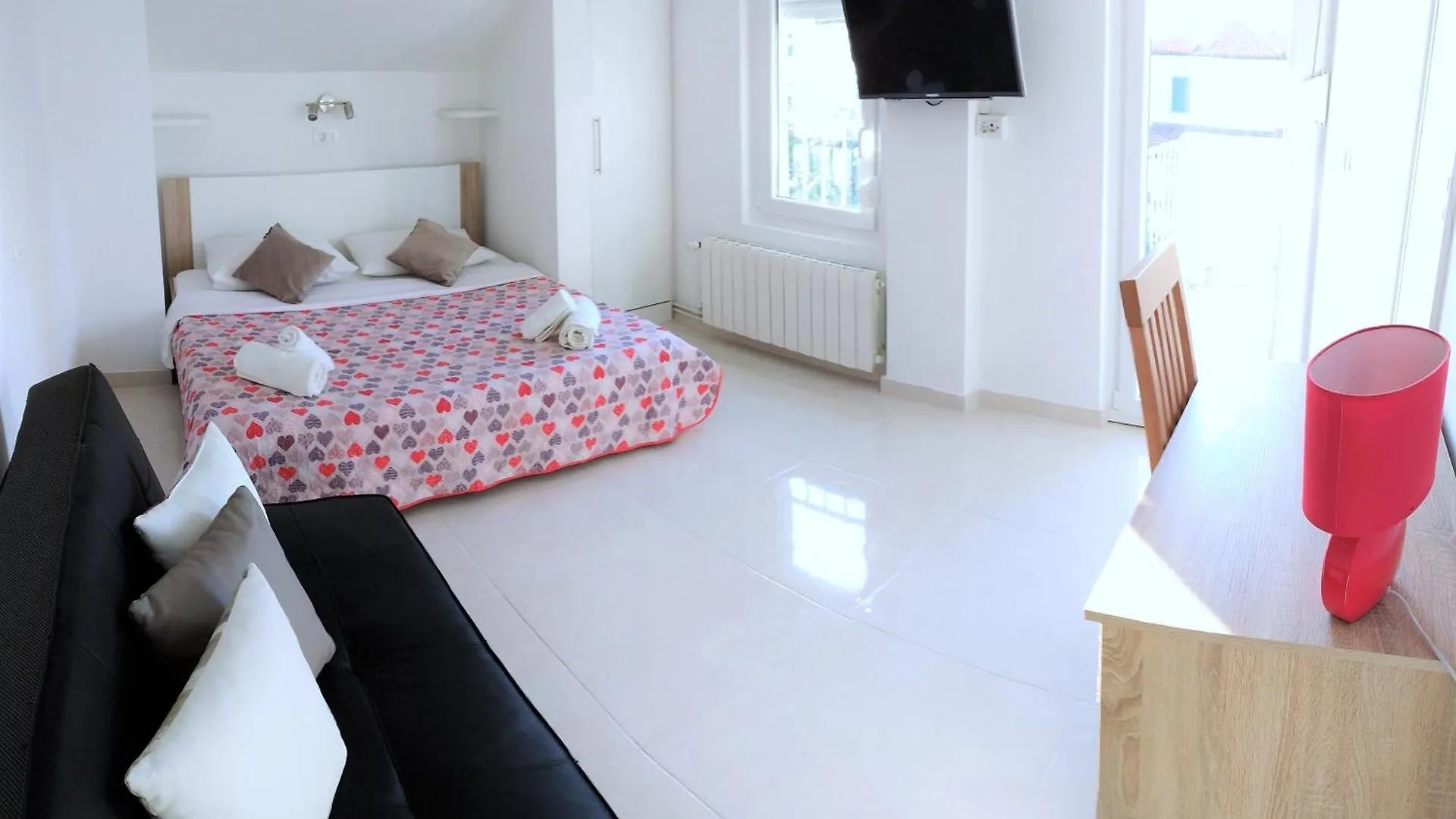 Guesthouse Cecilia 2 Gostinjska kuća