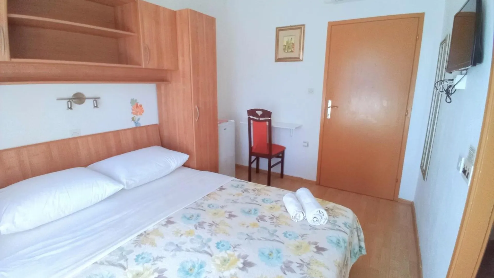 Guesthouse Cecilia 2 Gostinjska kuća
