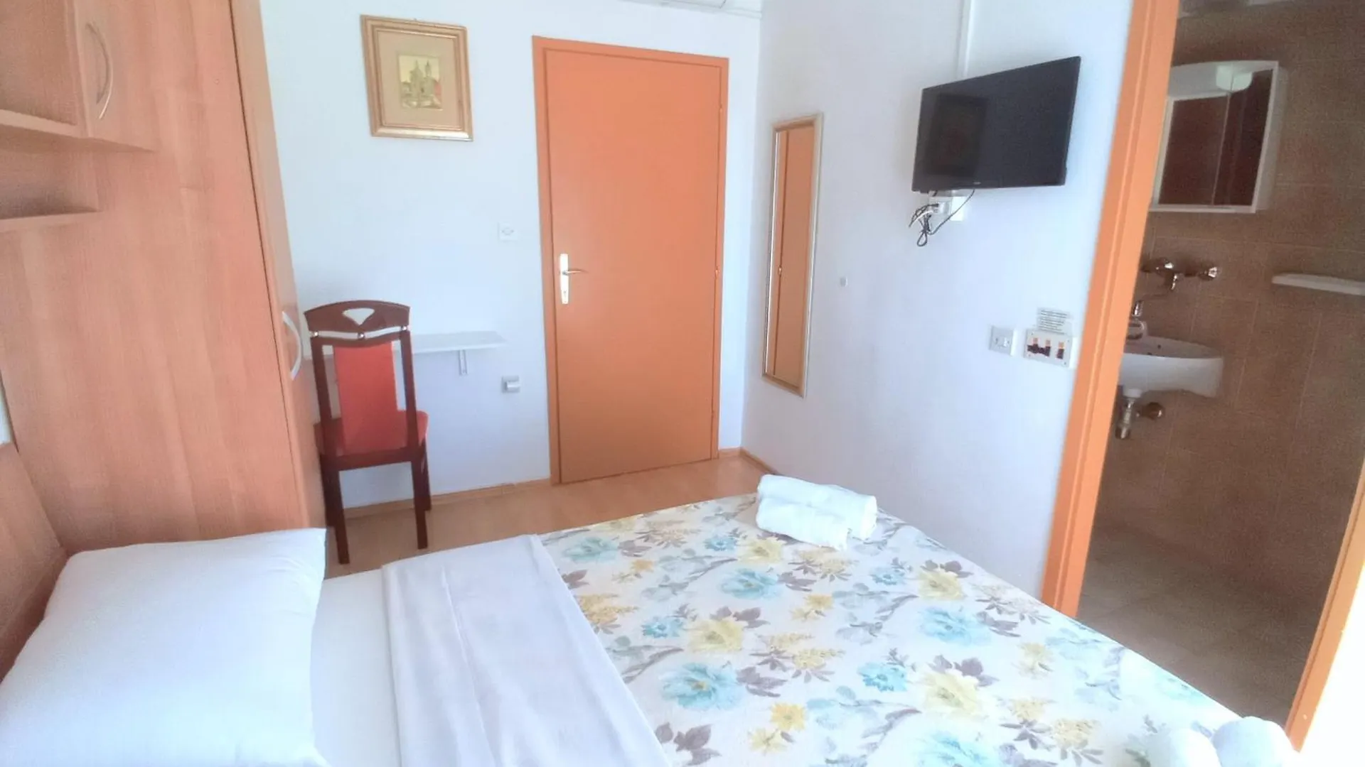 Guesthouse Cecilia 2 Malinska 3*,  Croazia